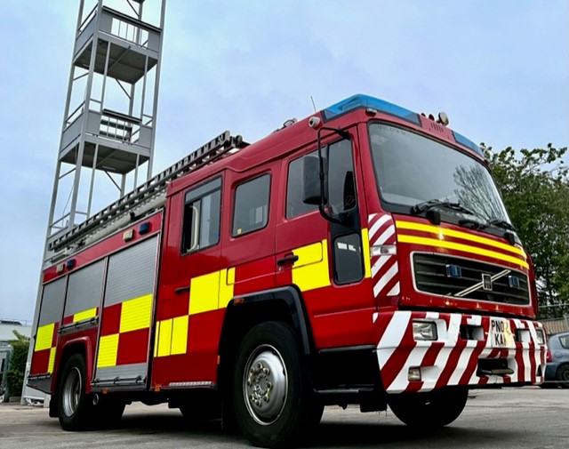 Donating a fire appliance to the Ukraine